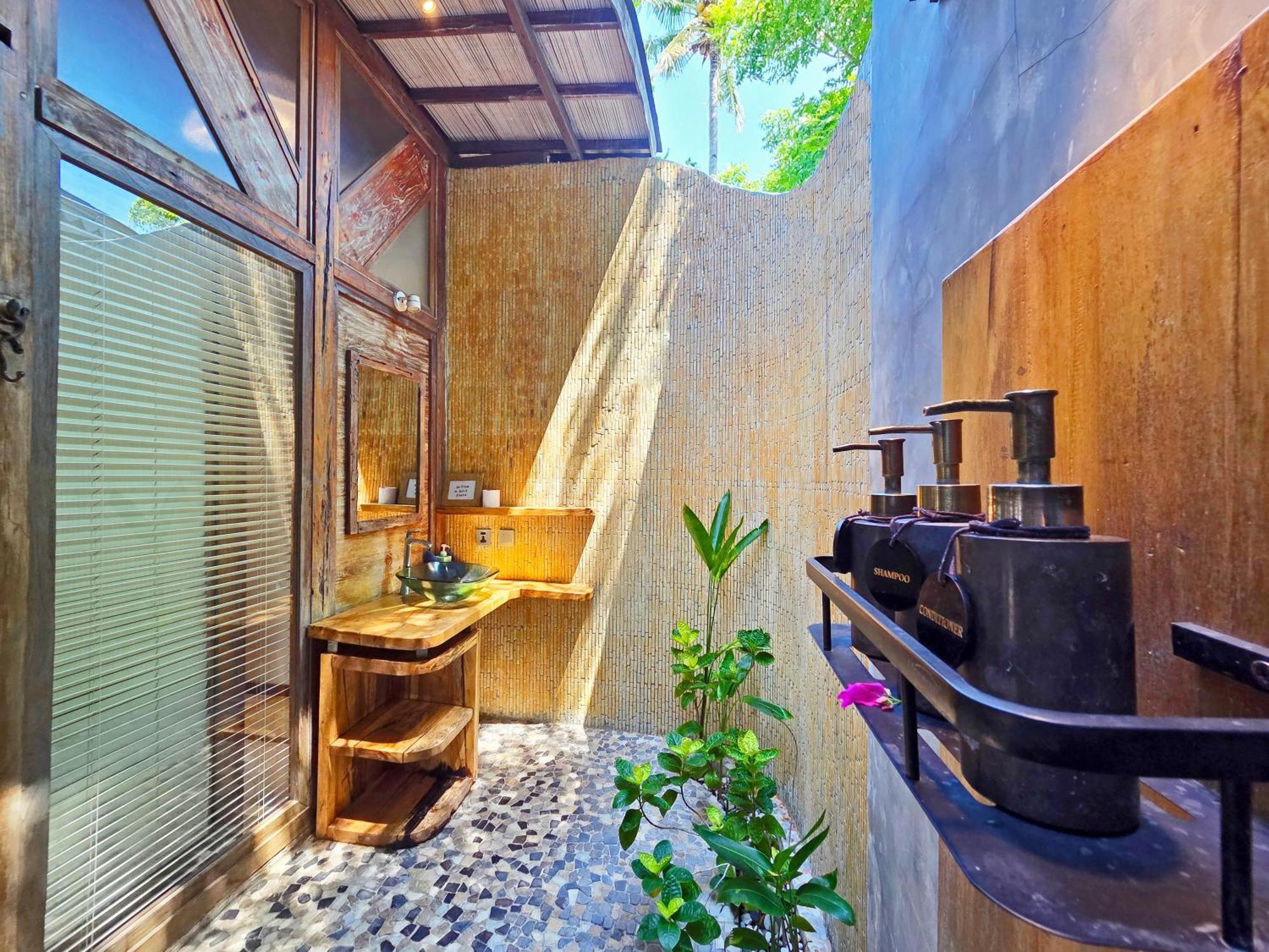 Samsara Villas Gili Air Exterior photo